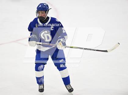 Thumbnail 2 in Darien vs. New Canaan (CIAC DI Final) photogallery.