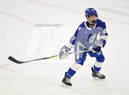 Thumbnail 2 in Darien vs. New Canaan (CIAC DI Final) photogallery.