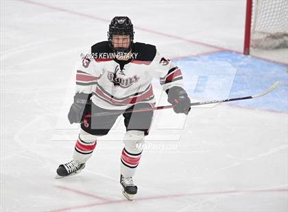 Thumbnail 2 in Darien vs. New Canaan (CIAC DI Final) photogallery.