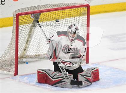 Thumbnail 1 in Darien vs. New Canaan (CIAC DI Final) photogallery.