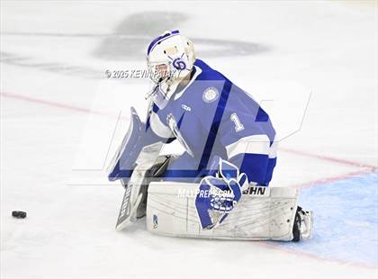 Thumbnail 2 in Darien vs. New Canaan (CIAC DI Final) photogallery.