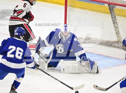 Thumbnail 3 in Darien vs. New Canaan (CIAC DI Final) photogallery.