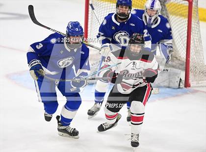 Thumbnail 1 in Darien vs. New Canaan (CIAC DI Final) photogallery.