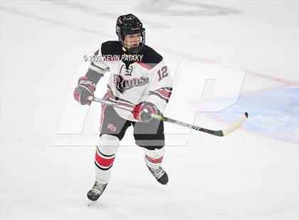 Thumbnail 1 in Darien vs. New Canaan (CIAC DI Final) photogallery.