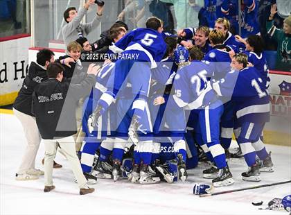 Thumbnail 3 in Darien vs. New Canaan (CIAC DI Final) photogallery.