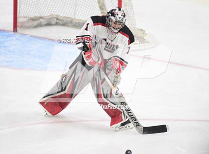 Thumbnail 1 in Darien vs. New Canaan (CIAC DI Final) photogallery.