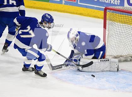 Thumbnail 2 in Darien vs. New Canaan (CIAC DI Final) photogallery.