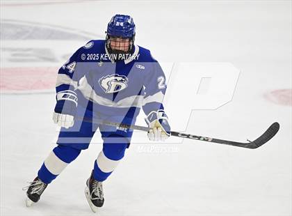 Thumbnail 1 in Darien vs. New Canaan (CIAC DI Final) photogallery.