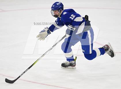Thumbnail 3 in Darien vs. New Canaan (CIAC DI Final) photogallery.