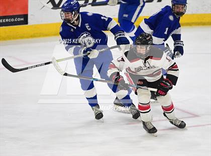 Thumbnail 3 in Darien vs. New Canaan (CIAC DI Final) photogallery.