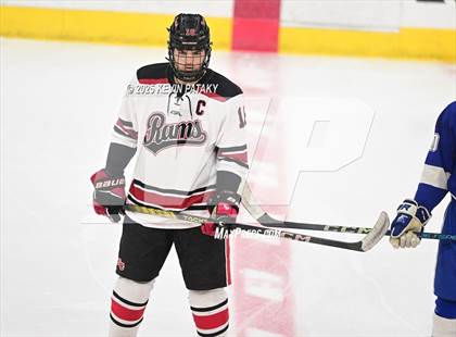 Thumbnail 1 in Darien vs. New Canaan (CIAC DI Final) photogallery.