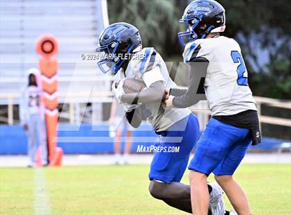 Thumbnail 1 in Lake Howell @ Lyman photogallery.
