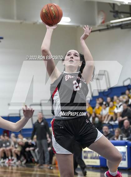 Thumbnail 2 in Kings Park vs East Islip (NYSPHSAA Section XI Class AA Semifinal) photogallery.