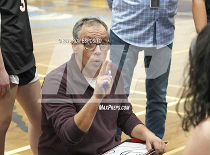 Thumbnail 3 in Kings Park vs East Islip (NYSPHSAA Section XI Class AA Semifinal) photogallery.