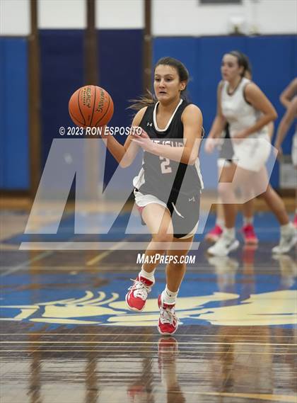 Thumbnail 2 in Kings Park vs East Islip (NYSPHSAA Section XI Class AA Semifinal) photogallery.