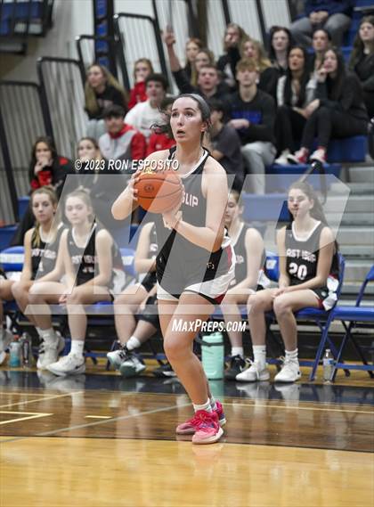 Thumbnail 2 in Kings Park vs East Islip (NYSPHSAA Section XI Class AA Semifinal) photogallery.