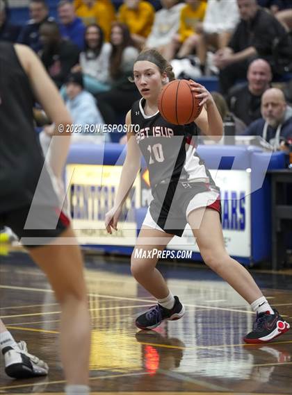 Thumbnail 1 in Kings Park vs East Islip (NYSPHSAA Section XI Class AA Semifinal) photogallery.