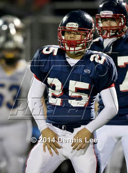 Thumbnail 3 in Campolindo vs. Sutter (CIF NorCal Regional D3 Final) photogallery.