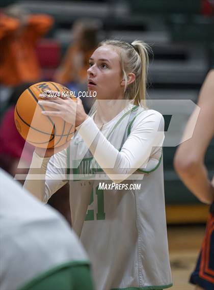 Thumbnail 3 in Musselman vs Clarke County (Scrimmage) photogallery.