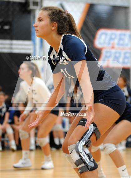 Thumbnail 2 in Chaparral vs. Jserra Catholic (Queen's Court Tournament) photogallery.