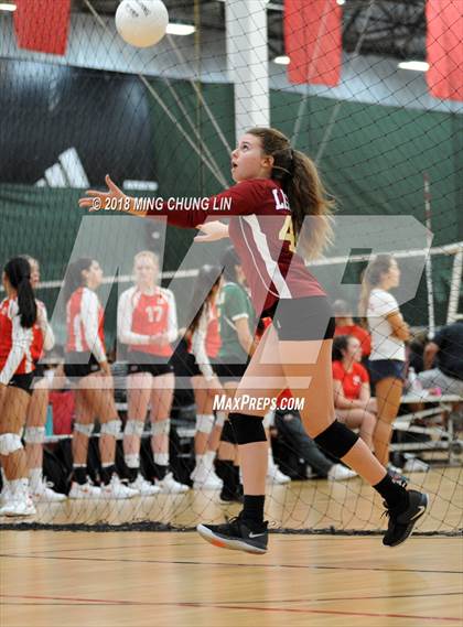Thumbnail 3 in Chaparral vs. Jserra Catholic (Queen's Court Tournament) photogallery.