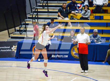 Thumbnail 3 in Valley Christian vs. Cathedral Catholic (CIF State D2 Final) photogallery.