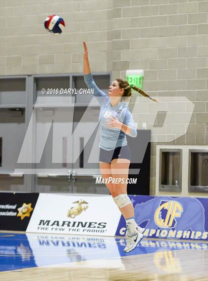 Thumbnail 2 in Valley Christian vs. Cathedral Catholic (CIF State D2 Final) photogallery.