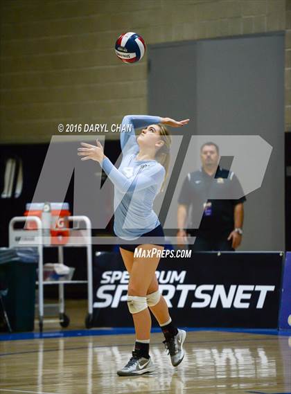 Thumbnail 3 in Valley Christian vs. Cathedral Catholic (CIF State D2 Final) photogallery.