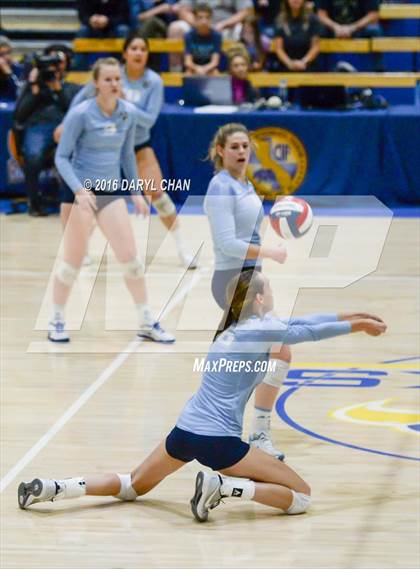 Thumbnail 3 in Valley Christian vs. Cathedral Catholic (CIF State D2 Final) photogallery.