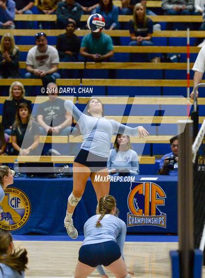 Thumbnail 2 in Valley Christian vs. Cathedral Catholic (CIF State D2 Final) photogallery.