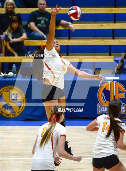 Thumbnail 2 in Valley Christian vs. Cathedral Catholic (CIF State D2 Final) photogallery.