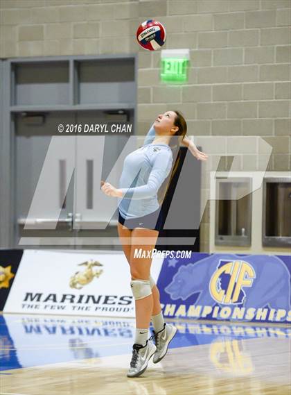 Thumbnail 3 in Valley Christian vs. Cathedral Catholic (CIF State D2 Final) photogallery.
