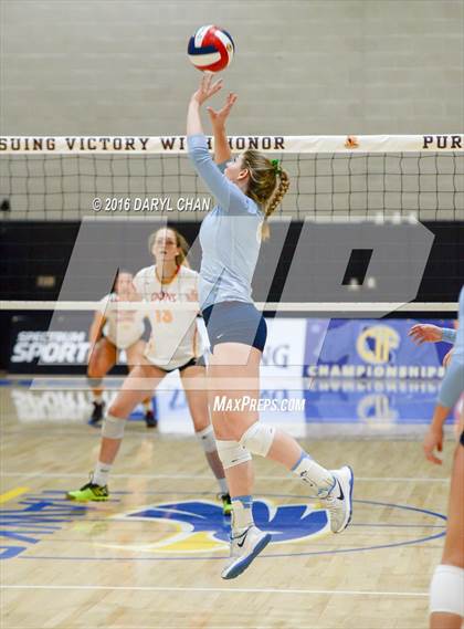 Thumbnail 3 in Valley Christian vs. Cathedral Catholic (CIF State D2 Final) photogallery.