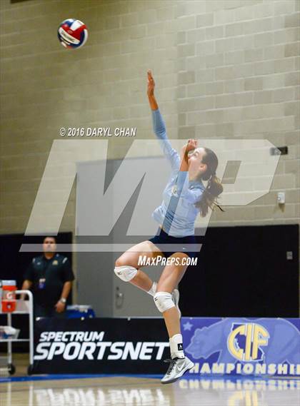 Thumbnail 3 in Valley Christian vs. Cathedral Catholic (CIF State D2 Final) photogallery.