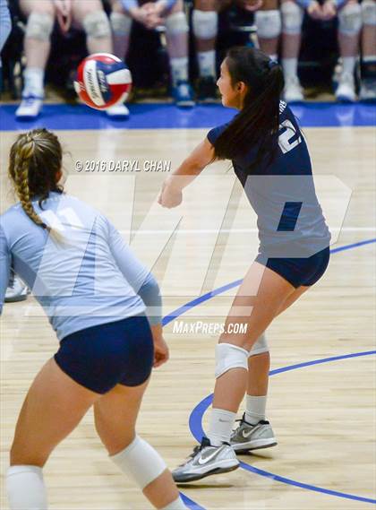 Thumbnail 1 in Valley Christian vs. Cathedral Catholic (CIF State D2 Final) photogallery.