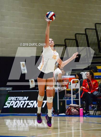 Thumbnail 2 in Valley Christian vs. Cathedral Catholic (CIF State D2 Final) photogallery.