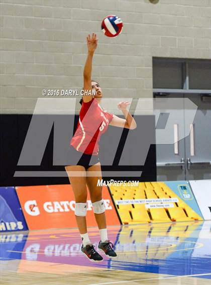 Thumbnail 3 in Valley Christian vs. Cathedral Catholic (CIF State D2 Final) photogallery.