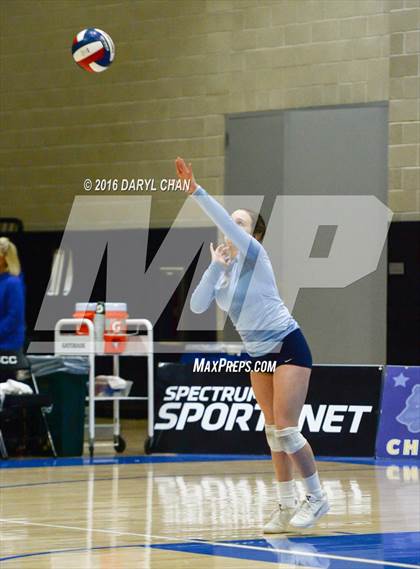 Thumbnail 3 in Valley Christian vs. Cathedral Catholic (CIF State D2 Final) photogallery.
