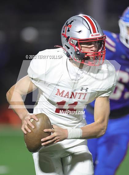 Thumbnail 1 in Manti vs. Richfield (UHSAA 3A Final) photogallery.