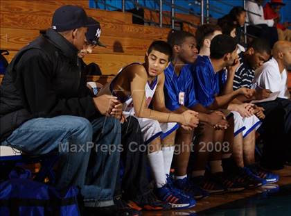 Thumbnail 3 in Bayside vs Mt. St. Michael (Queens Jam Christmas Classic) photogallery.