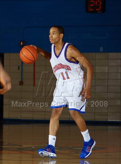 Thumbnail 1 in Bayside vs Mt. St. Michael (Queens Jam Christmas Classic) photogallery.