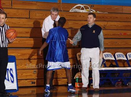 Thumbnail 1 in Bayside vs Mt. St. Michael (Queens Jam Christmas Classic) photogallery.