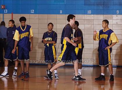 Thumbnail 3 in Bayside vs Mt. St. Michael (Queens Jam Christmas Classic) photogallery.