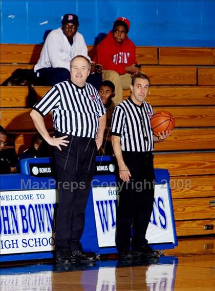 Thumbnail 2 in Bayside vs Mt. St. Michael (Queens Jam Christmas Classic) photogallery.