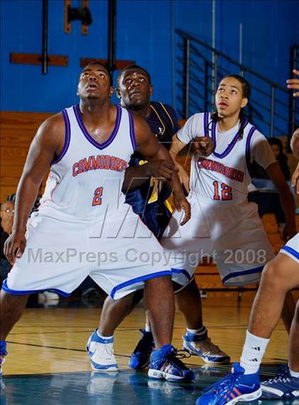 Thumbnail 2 in Bayside vs Mt. St. Michael (Queens Jam Christmas Classic) photogallery.