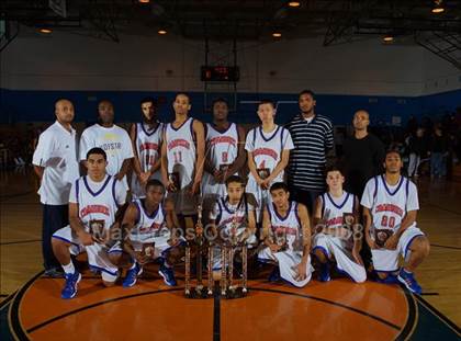 Thumbnail 3 in Bayside vs Mt. St. Michael (Queens Jam Christmas Classic) photogallery.