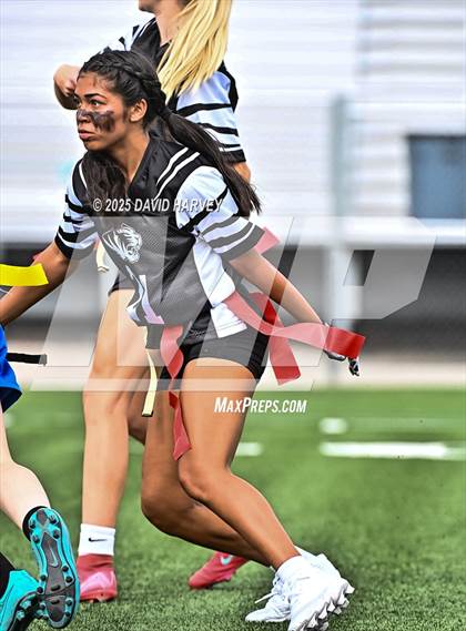 Thumbnail 3 in Lakewood vs Wheatridge photogallery.