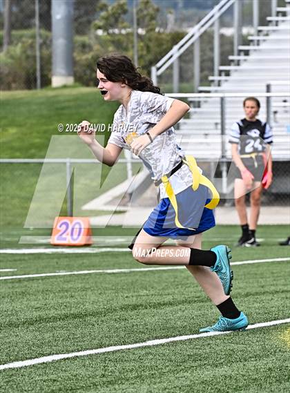 Thumbnail 3 in Lakewood vs Wheatridge photogallery.