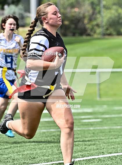 Thumbnail 3 in Lakewood vs Wheatridge photogallery.