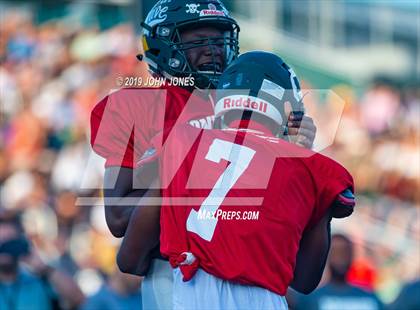 Thumbnail 3 in All Shore Gridiron Classic (Monmouth vs Ocean) photogallery.
